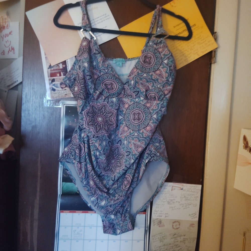 ASSETS by SPANX by Sarah Blakely Paisley Print One Piece Swimsuit - XL - Picture 4 of 10